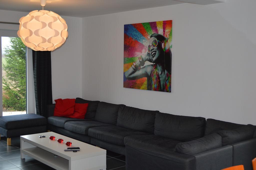 Willa Sixine House Ovifat Zewnętrze zdjęcie